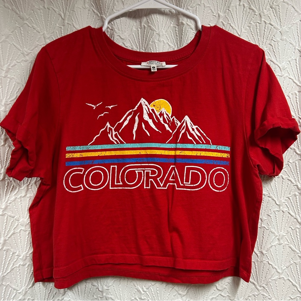 Messy Bun Just Chillin’ Medium Colorado Crop Top